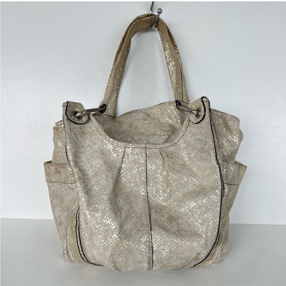 B. Makowsky Leather Gold & Silver Shimmer Purse
